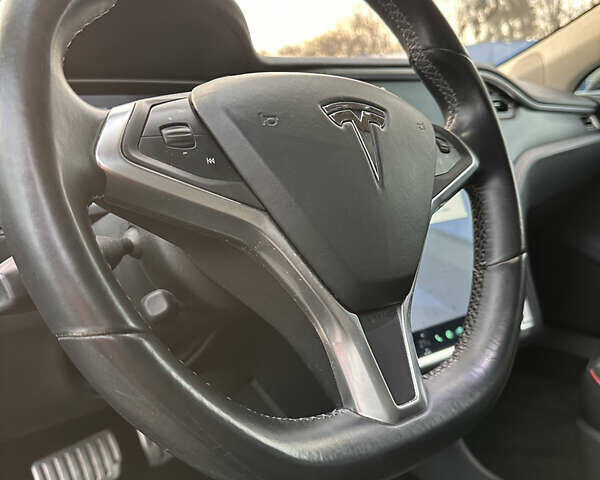 Черный Тесла Модель С, объемом двигателя 0 л и пробегом 116 тыс. км за 14950 $, фото 21 на Automoto.ua
