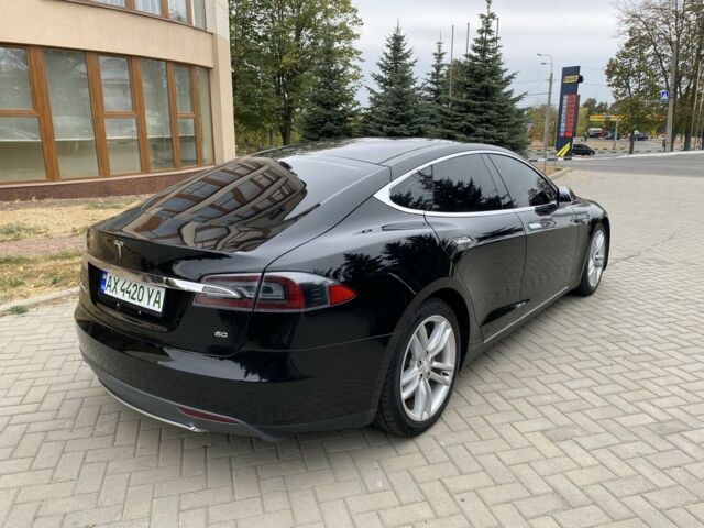 Черный Тесла Модель С, объемом двигателя 0 л и пробегом 218 тыс. км за 15000 $, фото 7 на Automoto.ua