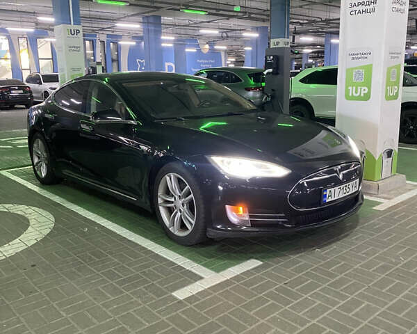 Черный Тесла Модель С, объемом двигателя 0 л и пробегом 210 тыс. км за 10000 $, фото 8 на Automoto.ua