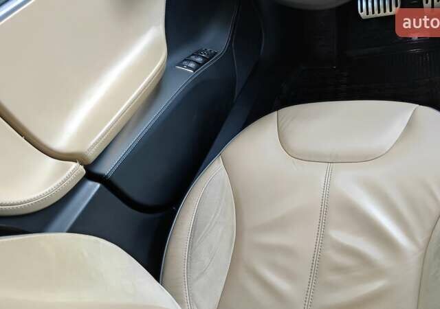 Черный Тесла Модель С, объемом двигателя 0 л и пробегом 140 тыс. км за 13999 $, фото 16 на Automoto.ua