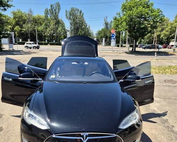 Черный Тесла Модель С, объемом двигателя 0 л и пробегом 141 тыс. км за 20000 $, фото 14 на Automoto.ua