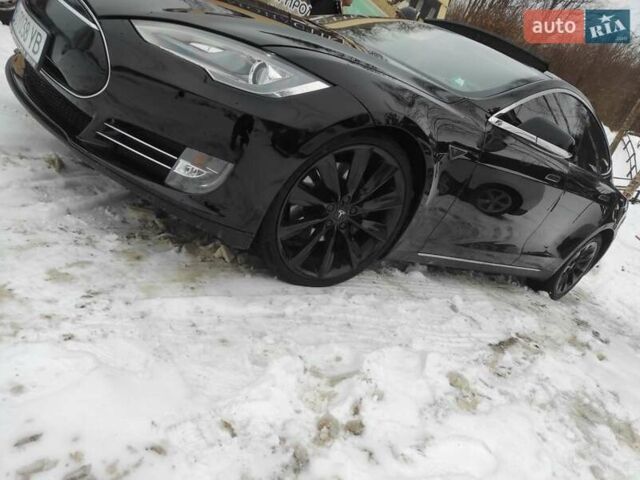 Черный Тесла Модель С, объемом двигателя 0 л и пробегом 166 тыс. км за 15300 $, фото 10 на Automoto.ua