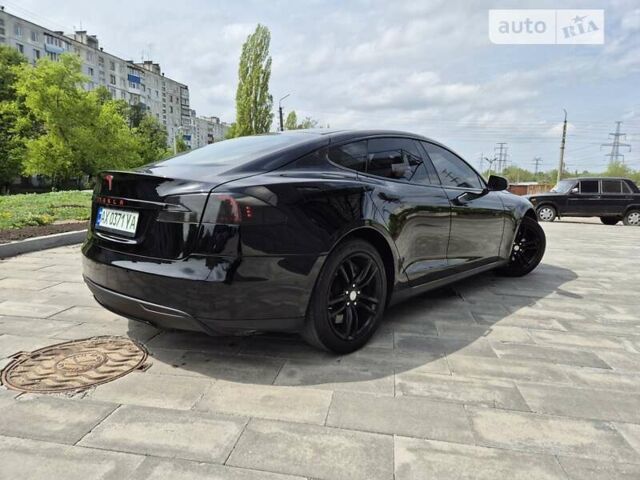 Черный Тесла Модель С, объемом двигателя 0 л и пробегом 131 тыс. км за 16500 $, фото 2 на Automoto.ua