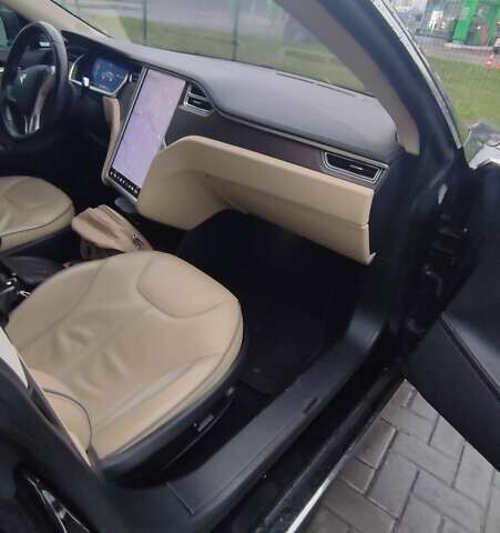 Чорний Тесла Модель С, об'ємом двигуна 0 л та пробігом 200 тис. км за 11690 $, фото 12 на Automoto.ua
