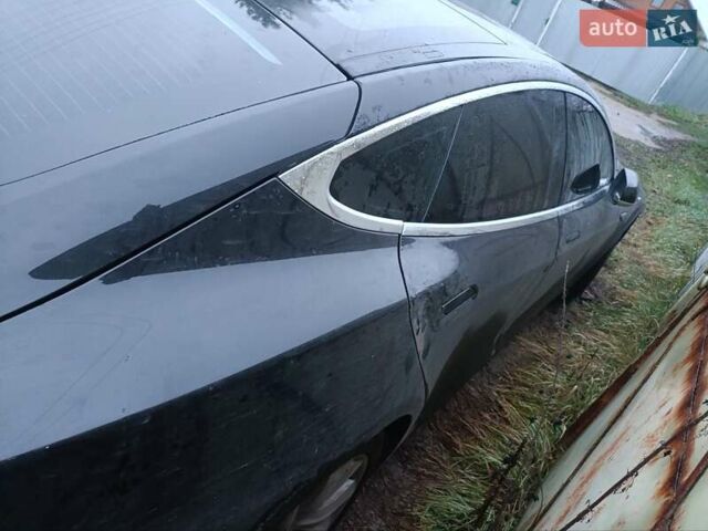 Чорний Тесла Модель С, об'ємом двигуна 0 л та пробігом 215 тис. км за 9000 $, фото 3 на Automoto.ua