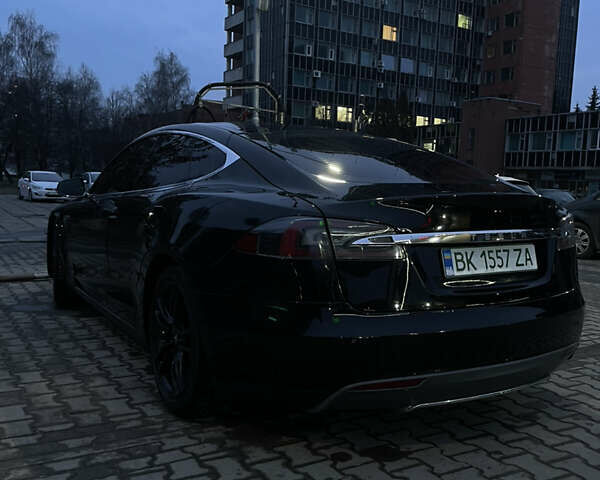 Черный Тесла Модель С, объемом двигателя 0 л и пробегом 220 тыс. км за 13800 $, фото 3 на Automoto.ua