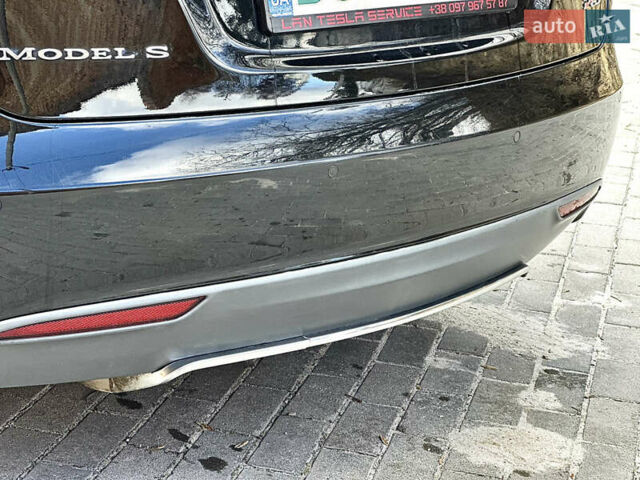 Черный Тесла Модель С, объемом двигателя 0 л и пробегом 208 тыс. км за 18999 $, фото 30 на Automoto.ua