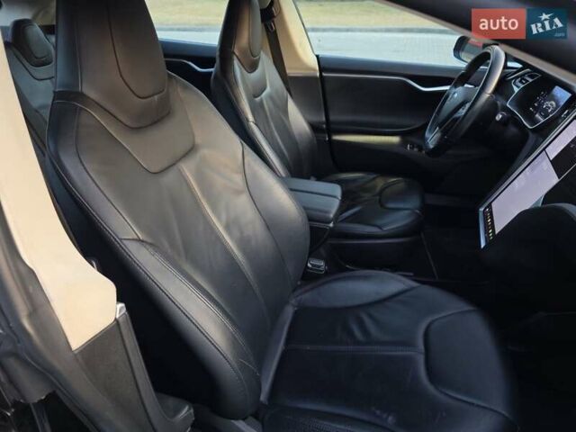 Черный Тесла Модель С, объемом двигателя 0 л и пробегом 109 тыс. км за 12999 $, фото 17 на Automoto.ua