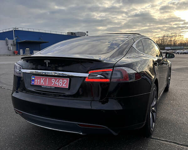 Черный Тесла Модель С, объемом двигателя 0 л и пробегом 116 тыс. км за 14950 $, фото 10 на Automoto.ua