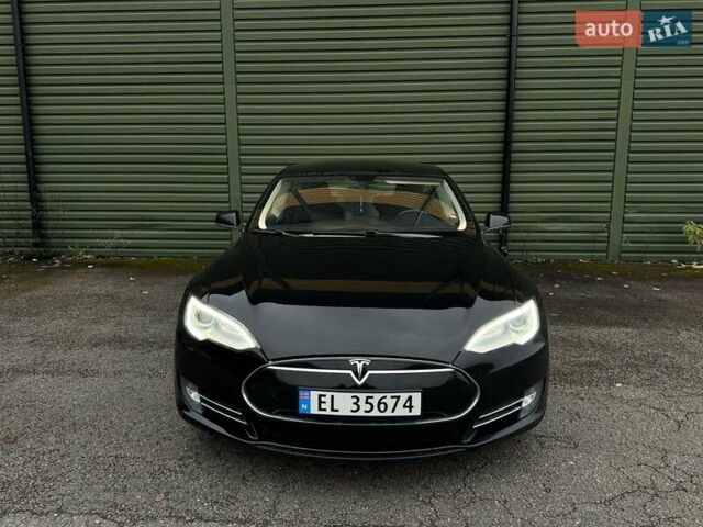 Чорний Тесла Модель С, об'ємом двигуна 0 л та пробігом 200 тис. км за 10900 $, фото 4 на Automoto.ua