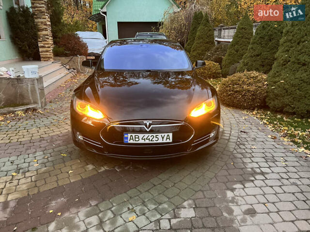 Черный Тесла Модель С, объемом двигателя 0 л и пробегом 89 тыс. км за 15471 $, фото 4 на Automoto.ua