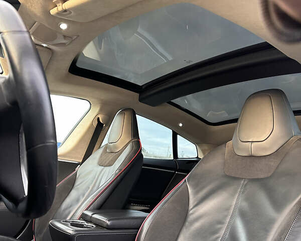 Черный Тесла Модель С, объемом двигателя 0 л и пробегом 116 тыс. км за 14950 $, фото 18 на Automoto.ua
