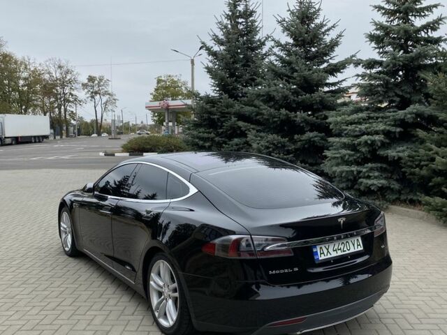 Черный Тесла Модель С, объемом двигателя 0 л и пробегом 218 тыс. км за 15000 $, фото 3 на Automoto.ua