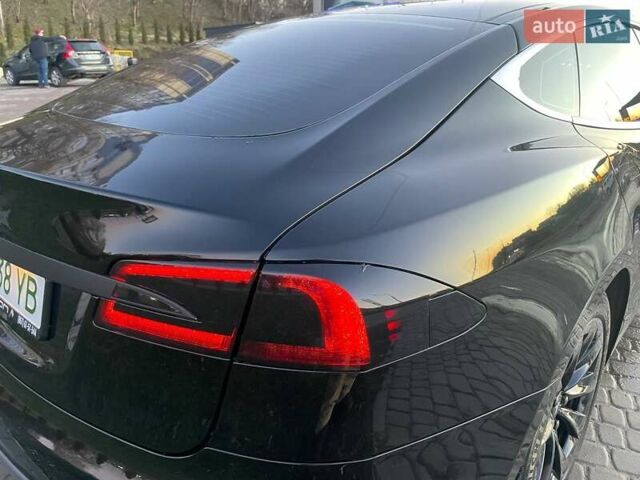 Черный Тесла Модель С, объемом двигателя 0 л и пробегом 166 тыс. км за 15300 $, фото 44 на Automoto.ua