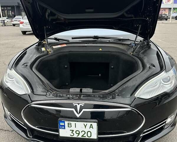 Чорний Тесла Модель С, об'ємом двигуна 0 л та пробігом 228 тис. км за 15000 $, фото 8 на Automoto.ua