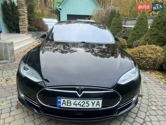 Черный Тесла Модель С, объемом двигателя 0 л и пробегом 89 тыс. км за 15471 $, фото 3 на Automoto.ua