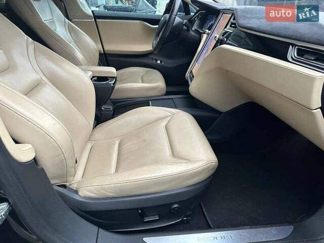 Черный Тесла Модель С, объемом двигателя 0 л и пробегом 209 тыс. км за 14290 $, фото 18 на Automoto.ua