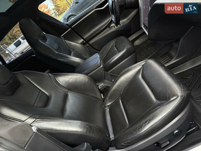 Чорний Тесла Модель С, об'ємом двигуна 0 л та пробігом 183 тис. км за 13950 $, фото 43 на Automoto.ua