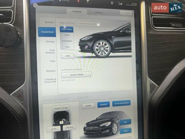Черный Тесла Модель С, объемом двигателя 0 л и пробегом 34 тыс. км за 25900 $, фото 13 на Automoto.ua
