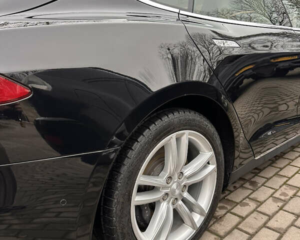 Черный Тесла Модель С, объемом двигателя 0 л и пробегом 66 тыс. км за 18000 $, фото 7 на Automoto.ua