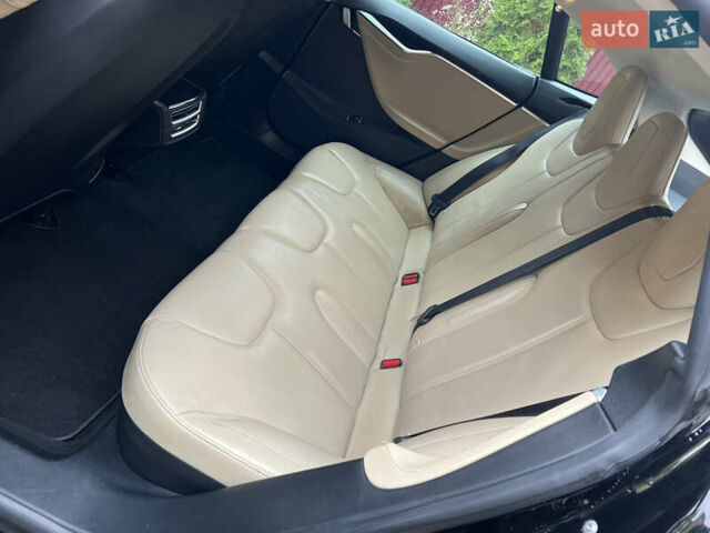 Черный Тесла Модель С, объемом двигателя 0 л и пробегом 250 тыс. км за 12700 $, фото 10 на Automoto.ua
