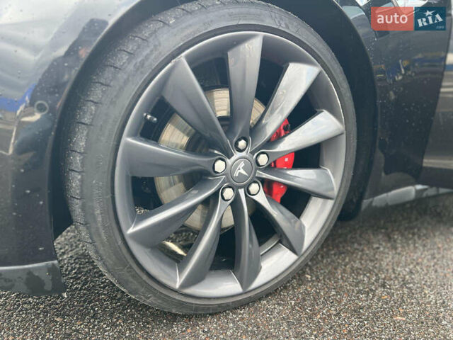 Черный Тесла Модель С, объемом двигателя 0 л и пробегом 99 тыс. км за 19500 $, фото 2 на Automoto.ua