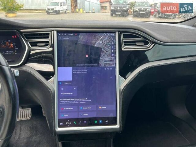 Черный Тесла Модель С, объемом двигателя 0 л и пробегом 150 тыс. км за 14990 $, фото 23 на Automoto.ua