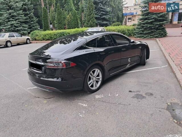 Черный Тесла Модель С, объемом двигателя 0 л и пробегом 279 тыс. км за 14300 $, фото 9 на Automoto.ua