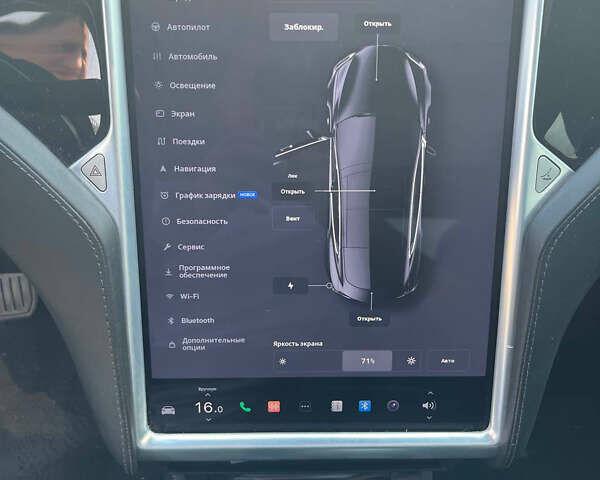 Черный Тесла Модель С, объемом двигателя 0 л и пробегом 171 тыс. км за 12900 $, фото 7 на Automoto.ua