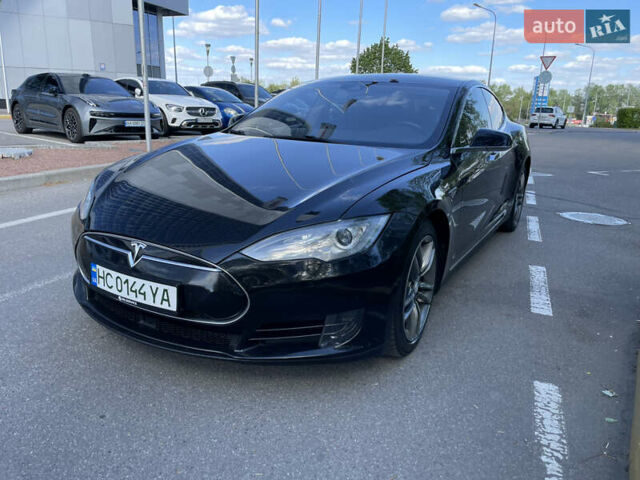 Черный Тесла Модель С, объемом двигателя 0 л и пробегом 199 тыс. км за 16300 $, фото 1 на Automoto.ua