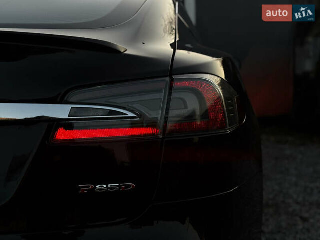 Черный Тесла Модель С, объемом двигателя 0 л и пробегом 182 тыс. км за 15400 $, фото 8 на Automoto.ua