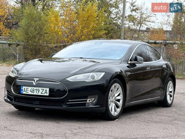 Черный Тесла Модель С, объемом двигателя 0 л и пробегом 224 тыс. км за 13500 $, фото 3 на Automoto.ua
