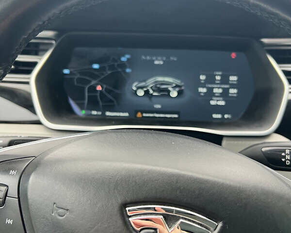 Черный Тесла Модель С, объемом двигателя 0 л и пробегом 197 тыс. км за 13999 $, фото 10 на Automoto.ua