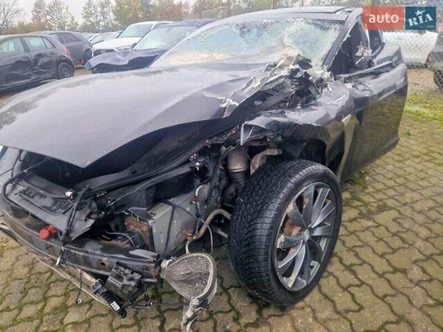 Черный Тесла Модель С, объемом двигателя 0 л и пробегом 178 тыс. км за 8500 $, фото 2 на Automoto.ua