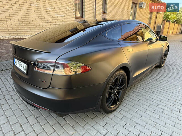 Чорний Тесла Модель С, об'ємом двигуна 0 л та пробігом 177 тис. км за 16800 $, фото 2 на Automoto.ua