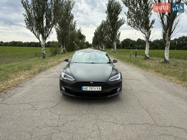 Чорний Тесла Модель С, об'ємом двигуна 0 л та пробігом 162 тис. км за 16500 $, фото 6 на Automoto.ua