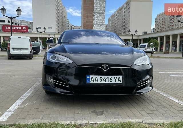 Черный Тесла Модель С, объемом двигателя 0 л и пробегом 267 тыс. км за 14200 $, фото 2 на Automoto.ua