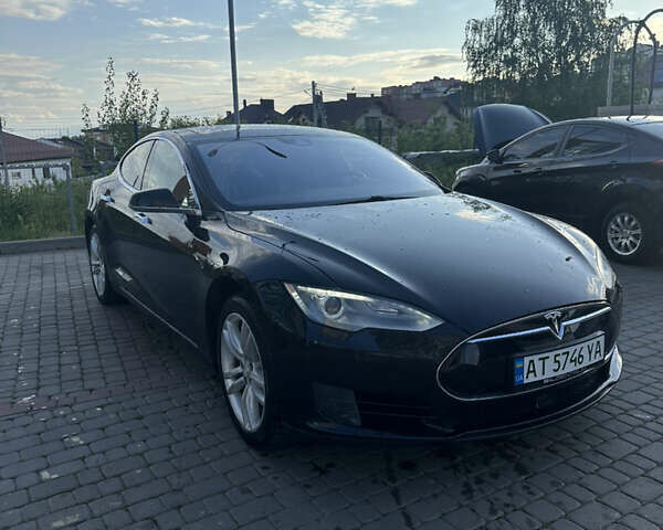 Черный Тесла Модель С, объемом двигателя 0 л и пробегом 153 тыс. км за 13400 $, фото 5 на Automoto.ua