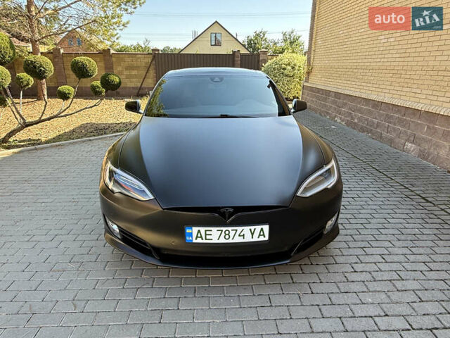 Чорний Тесла Модель С, об'ємом двигуна 0 л та пробігом 177 тис. км за 16800 $, фото 4 на Automoto.ua