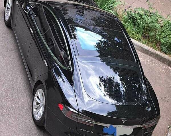 Черный Тесла Модель С, объемом двигателя 0 л и пробегом 153 тыс. км за 17500 $, фото 3 на Automoto.ua