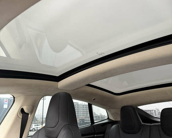 Чорний Тесла Модель С, об'ємом двигуна 0 л та пробігом 225 тис. км за 13500 $, фото 33 на Automoto.ua