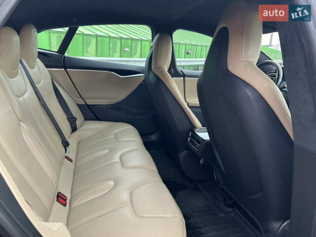 Чорний Тесла Модель С, об'ємом двигуна 0 л та пробігом 275 тис. км за 14000 $, фото 34 на Automoto.ua