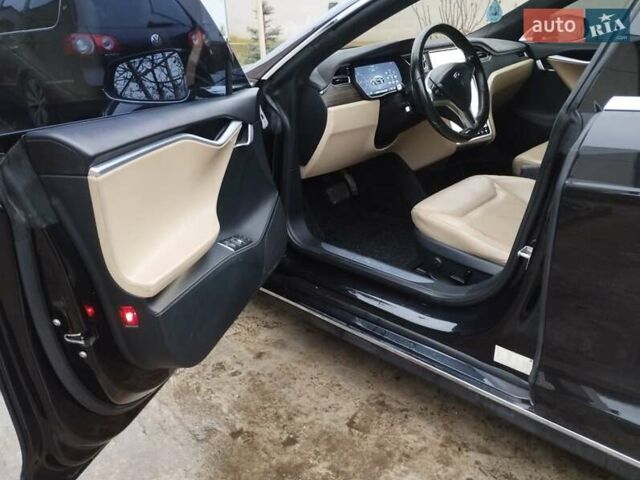 Черный Тесла Модель С, объемом двигателя 0 л и пробегом 248 тыс. км за 14600 $, фото 21 на Automoto.ua