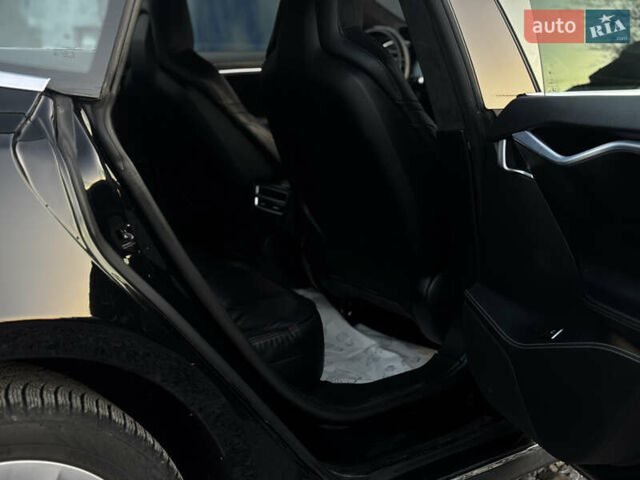 Черный Тесла Модель С, объемом двигателя 0 л и пробегом 182 тыс. км за 15400 $, фото 10 на Automoto.ua