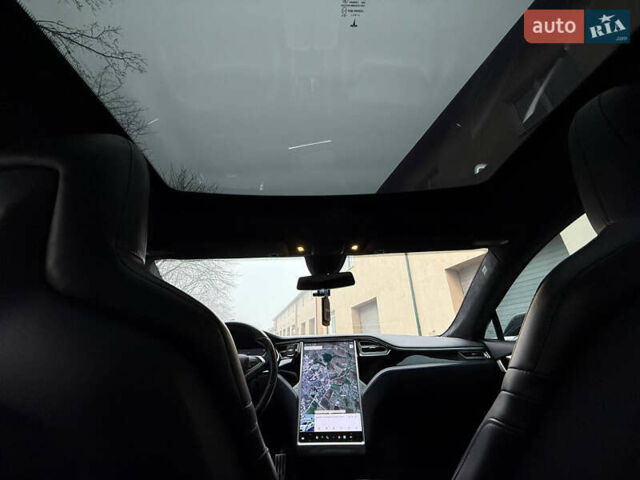 Черный Тесла Модель С, объемом двигателя 0 л и пробегом 167 тыс. км за 19000 $, фото 31 на Automoto.ua