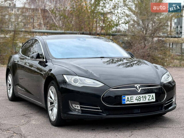 Черный Тесла Модель С, объемом двигателя 0 л и пробегом 224 тыс. км за 13500 $, фото 4 на Automoto.ua