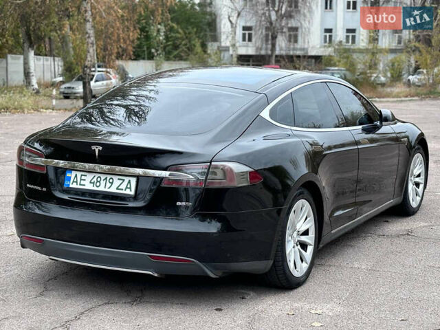 Черный Тесла Модель С, объемом двигателя 0 л и пробегом 224 тыс. км за 13500 $, фото 10 на Automoto.ua