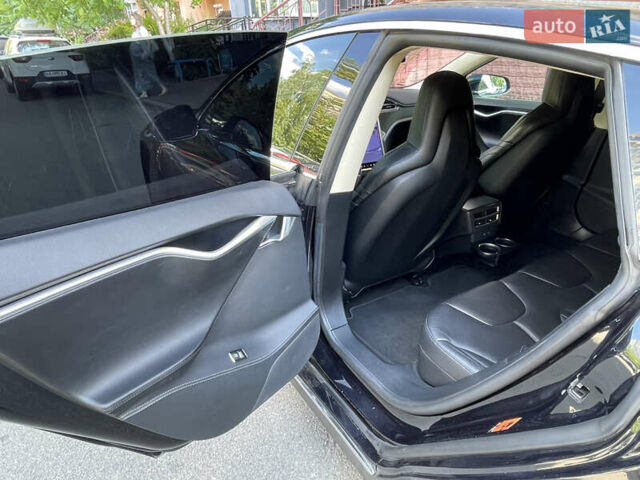 Чорний Тесла Модель С, об'ємом двигуна 0 л та пробігом 200 тис. км за 16500 $, фото 24 на Automoto.ua