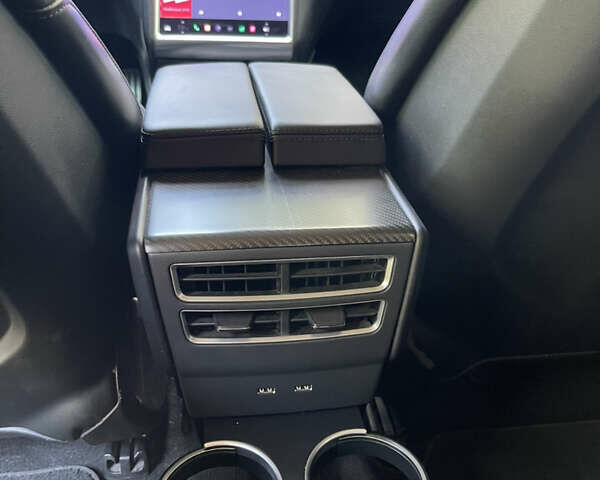 Чорний Тесла Модель С, об'ємом двигуна 0 л та пробігом 200 тис. км за 16500 $, фото 14 на Automoto.ua