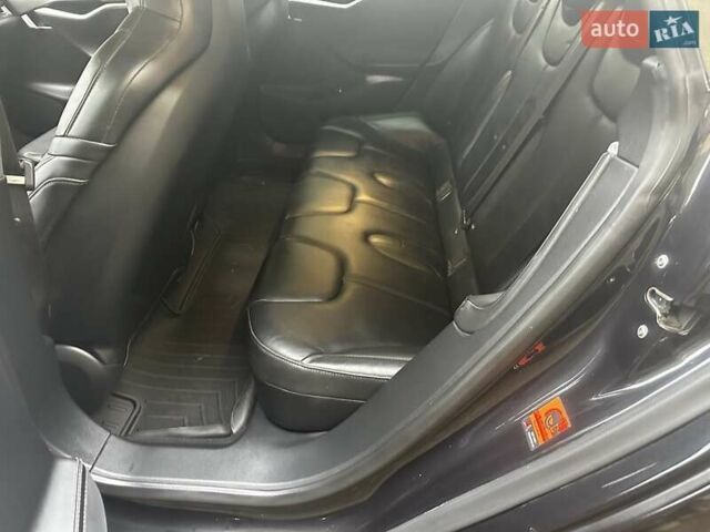 Черный Тесла Модель С, объемом двигателя 0 л и пробегом 34 тыс. км за 25900 $, фото 11 на Automoto.ua